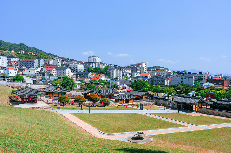 살랑살랑 봄이 오니까